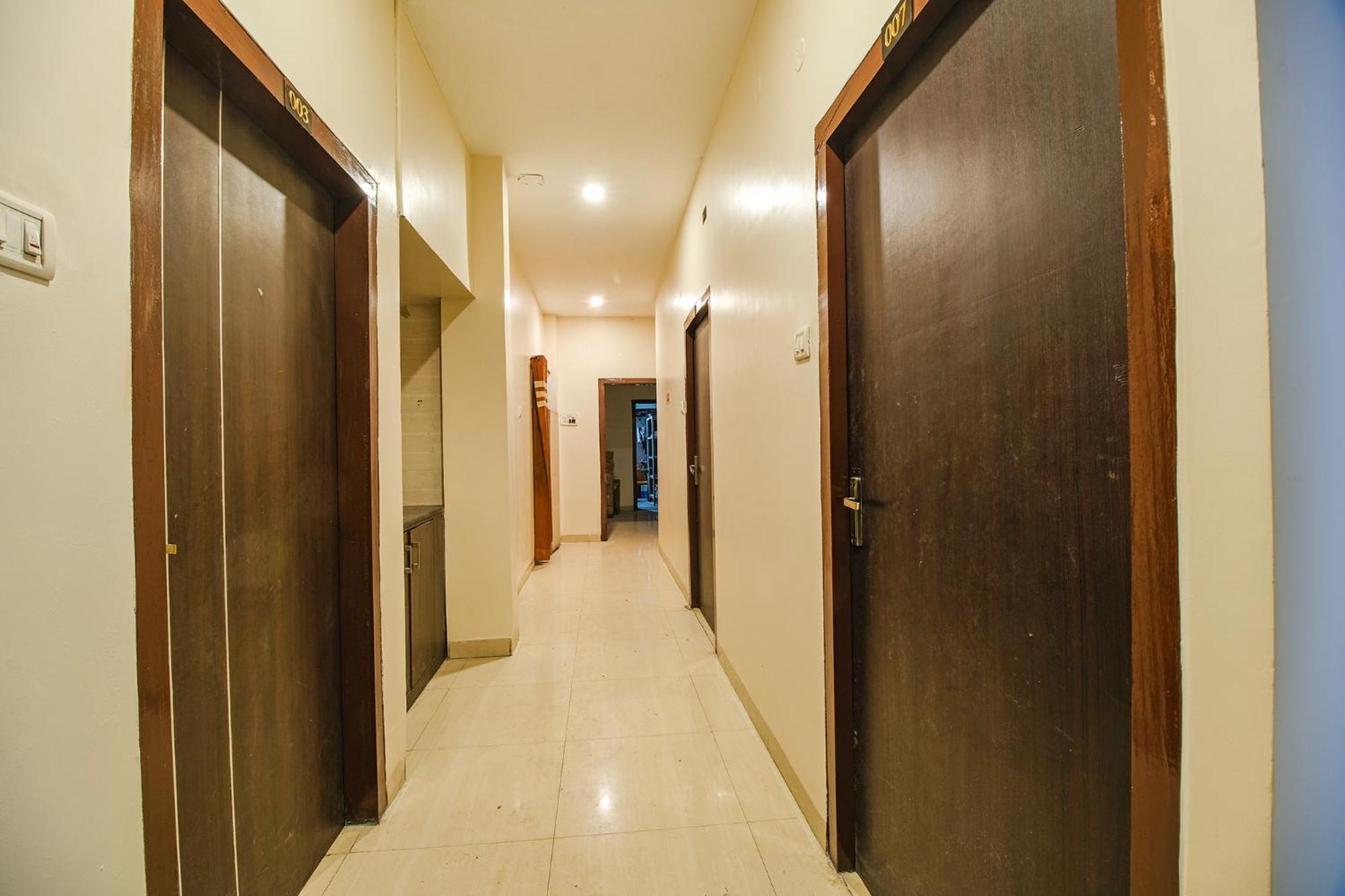 Fabexpress Anurag Residency Otel Guwahati Dış mekan fotoğraf