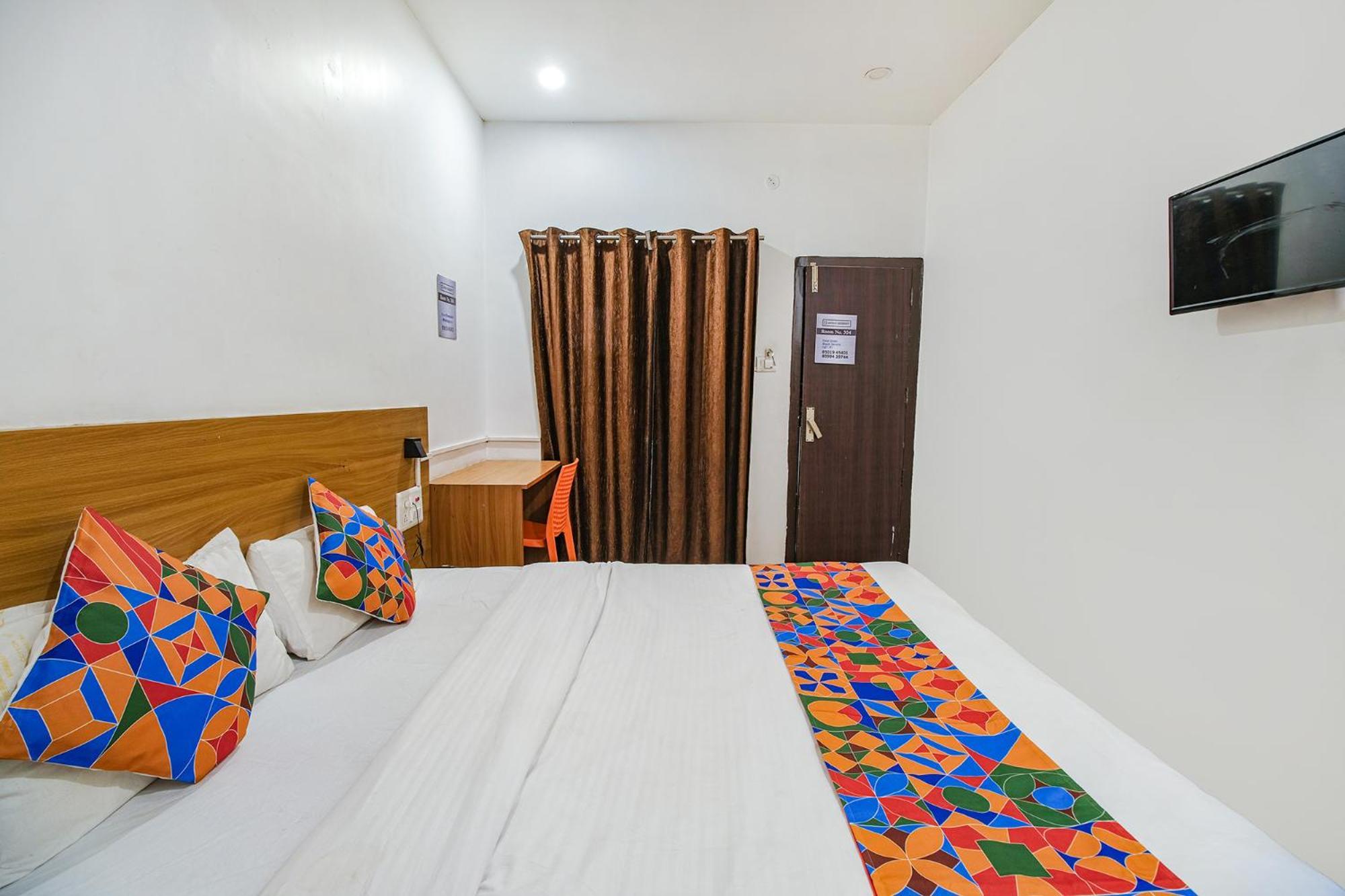 Fabexpress Anurag Residency Otel Guwahati Dış mekan fotoğraf